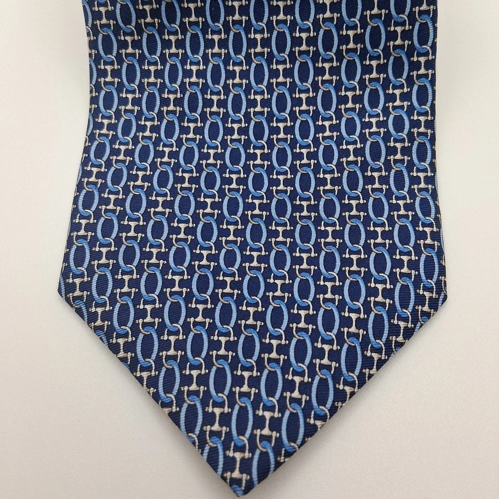 New Brooks Brothers 346 Tie Blue Chain Link Pattern All Silk 3.5x57x1.5 USA